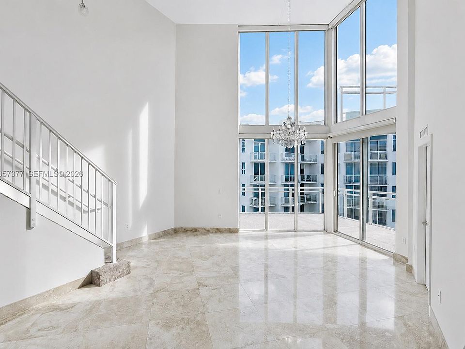 1st image of 3000 NE 188th St APT 709