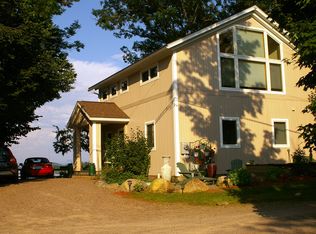 36 Bluff Rd, Colchester, VT 05446