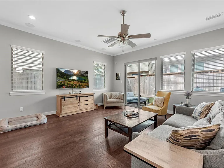 1432 Prince St #C — Photo 12