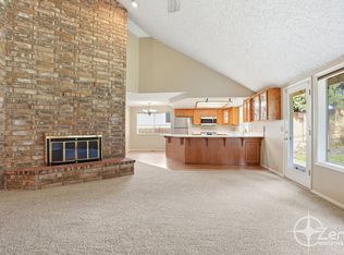 12018 SE 17th St, Vancouver, WA 98683