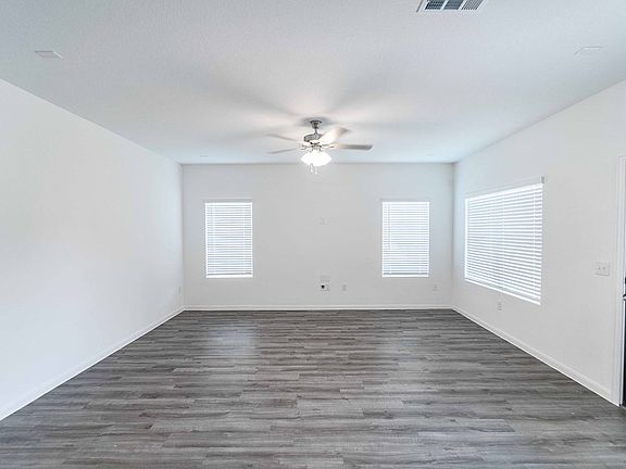 3rd image of 219 Tokalaun Dr