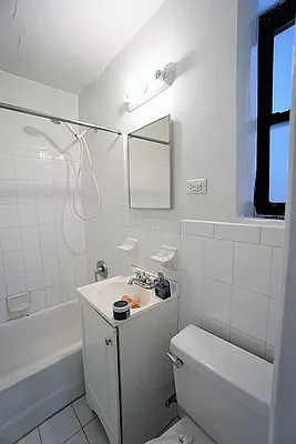 Rented by Best Apartments North Inc | media 18