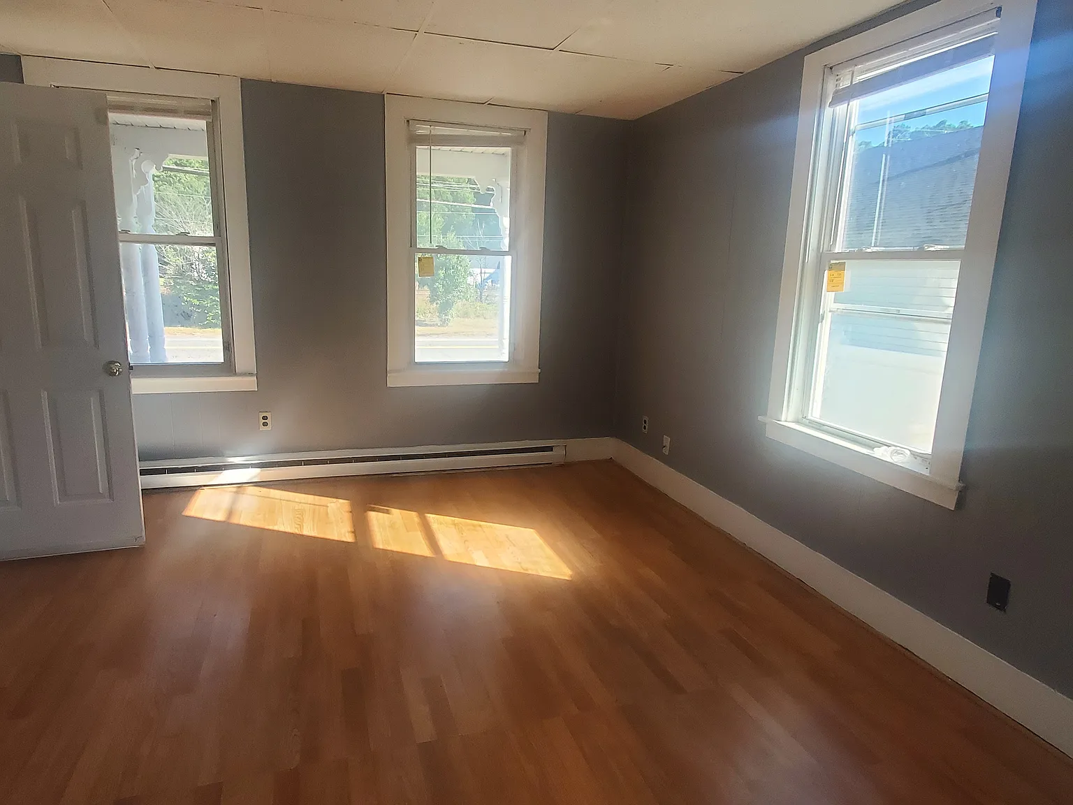 1 bed, 550 sqft, $1,995 — Photo 2