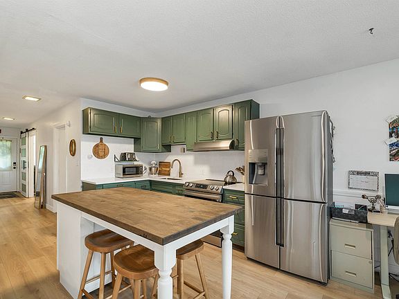 4th image of 57 Union Avenue #106