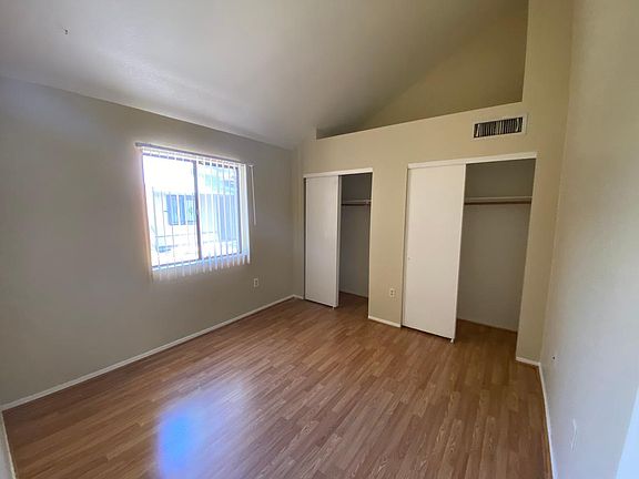 5th image of 2763 N Centre Court Dr
