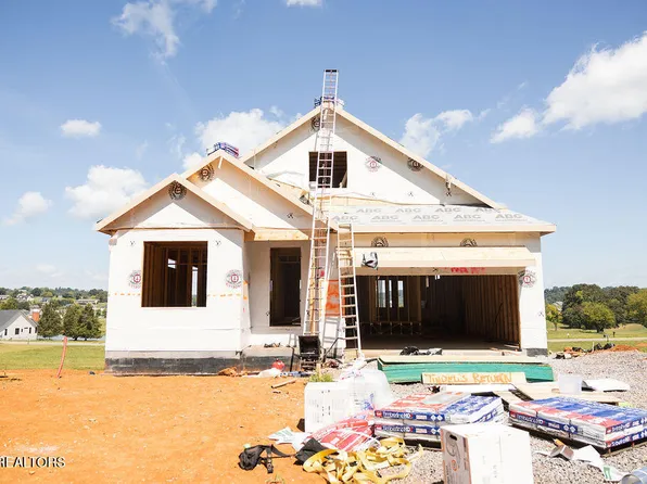 1954 Black Bear Cir, Loudon, TN 37774