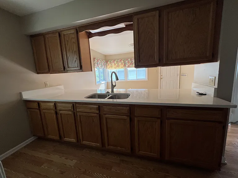 3932 Cummings Ave — Photo 10