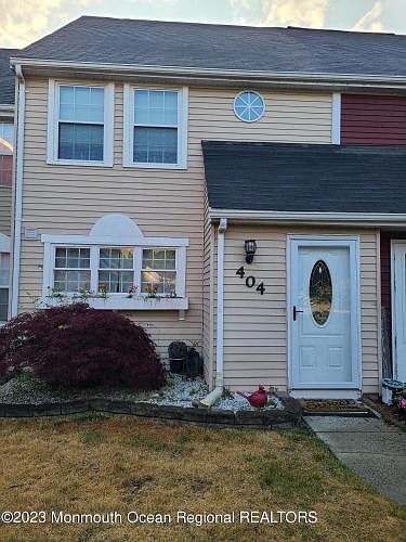 1st image of 404 Ibis Ct