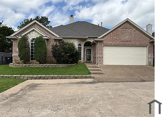 5102 Woodville Ct — Photo 14