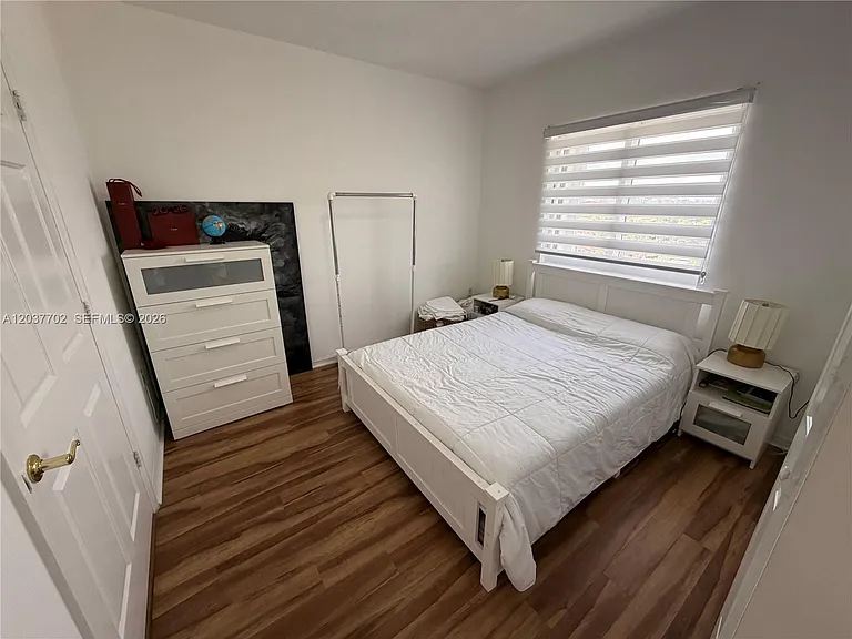 3500 Coral Way #907 — Photo 20