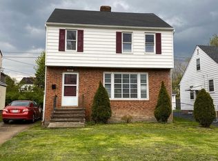 3926 E Antisdale Rd, South Euclid, OH 44118