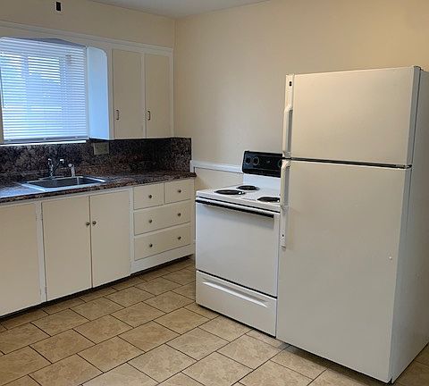 3rd image of 185 Norwood Ave APT 303