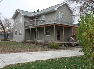 100 W River Pkwy, Champlin, MN 55316