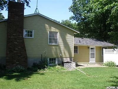 2nd image of 4987 Woodview Dr