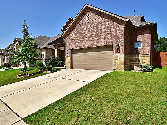 2nd image of 21107 Capri Oaks