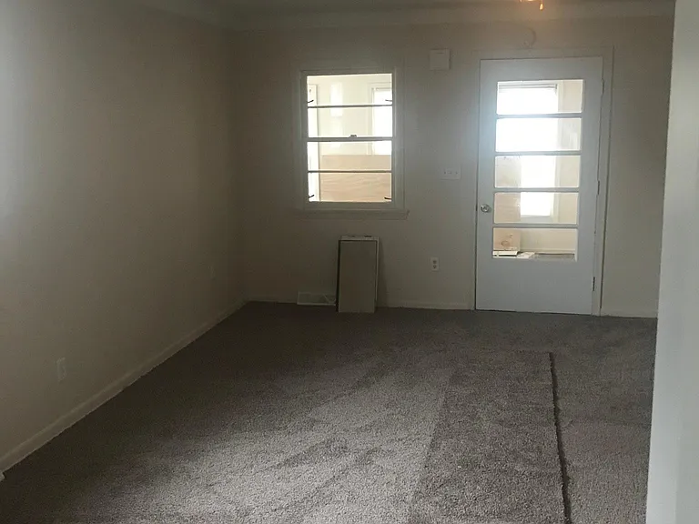 5338 Clover Ln — Photo 4