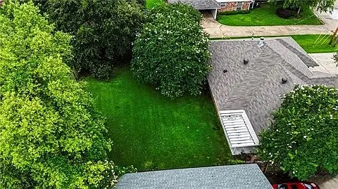 5247 Fieldcrest Ave — Photo 2