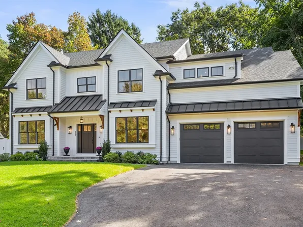 353 Woburn St, Lexington, MA 02420