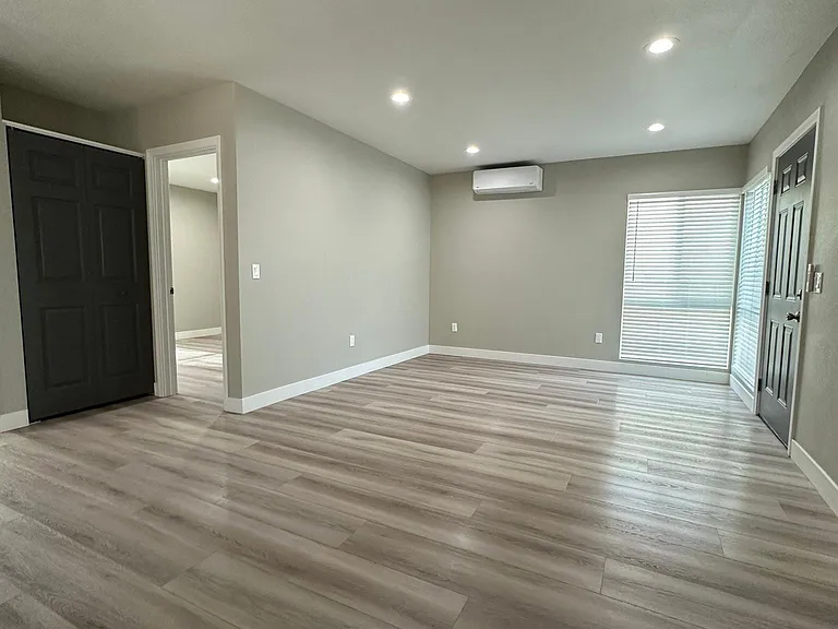 5518 Via Corona St — Photo 8