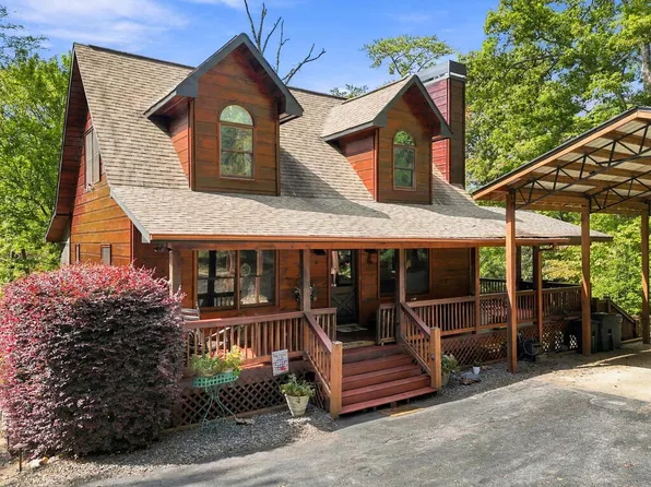 218 Kings Farm Rd, Blue Ridge, GA 30513