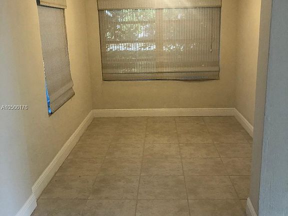3rd image of 13940 NE 10th Ave #0