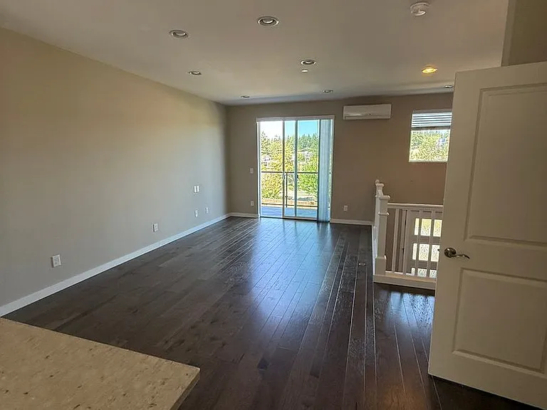 14614 35th Ave NE — Photo 11