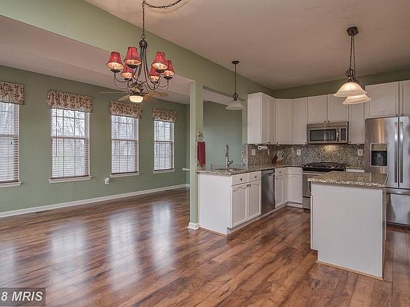 Large kitchen with sunroom