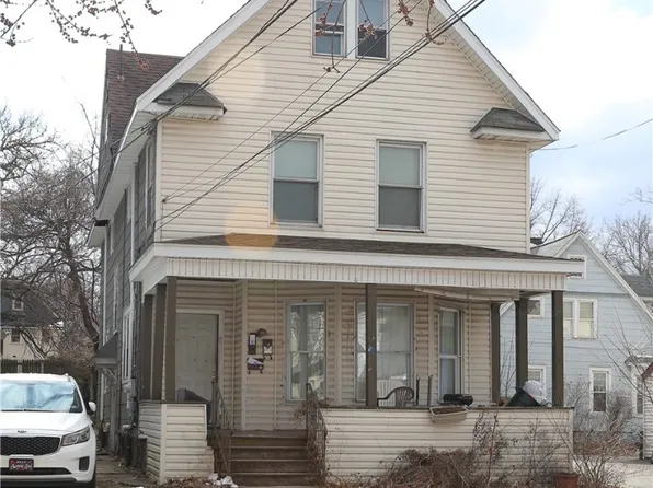 723 W 8th St, Erie, PA 16502