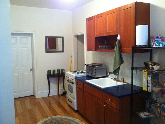 2nd image of 1164 S 15th St Floor 1