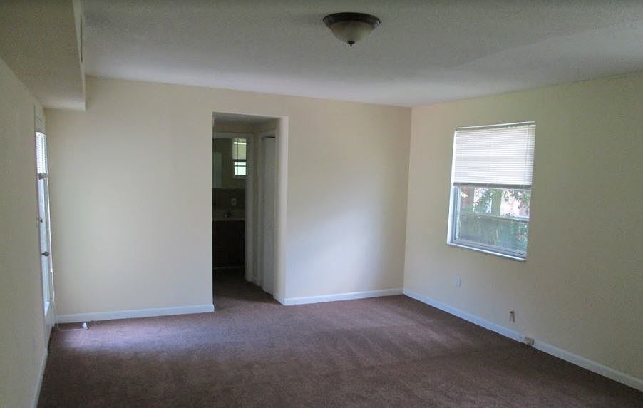 2nd image of 8055 Wakefield Ave