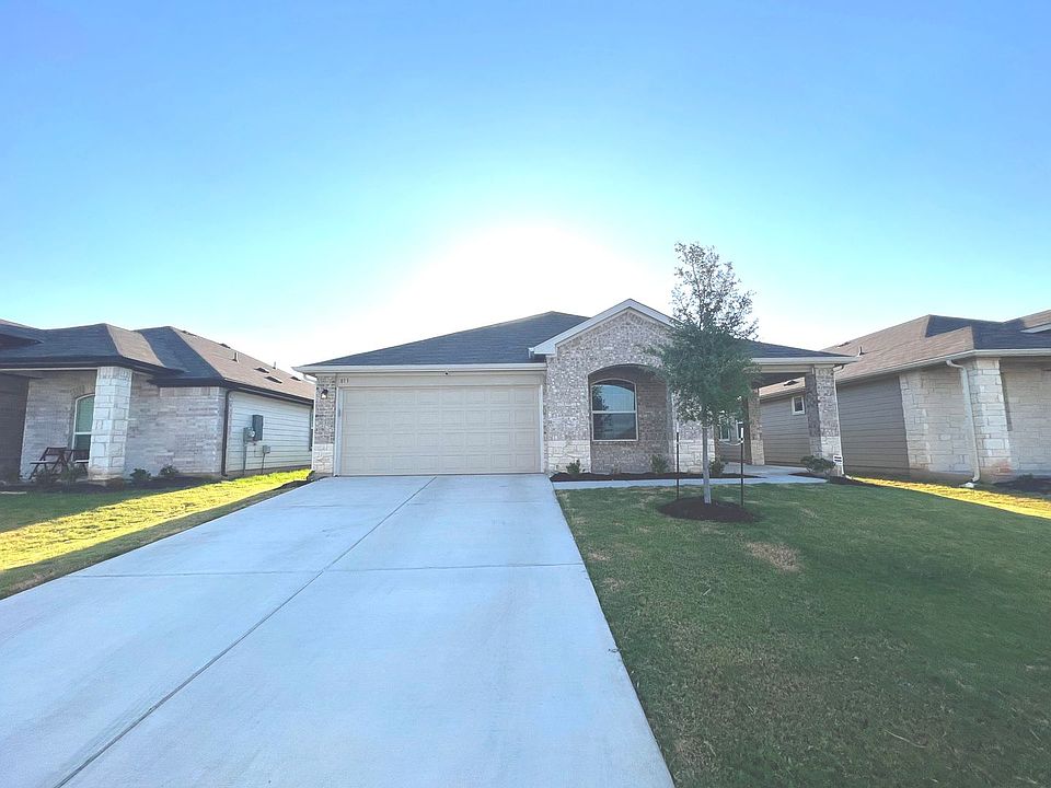 1st image of 813 Pease River Way