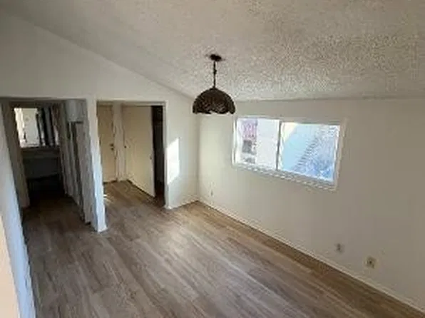 2209 Alabama St, Huntington Beach, CA 92648