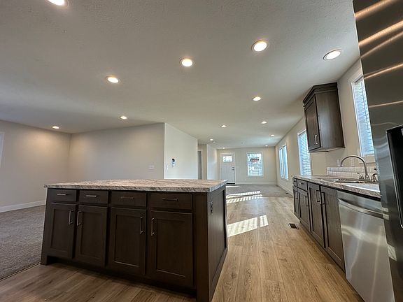 6th image of this home