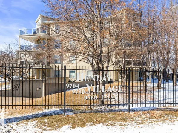 9704 174th St NW #133, Edmonton, AB T5T 6J4