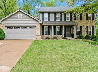 1506 Rosewood Terrace Dr, Ballwin, MO 63021