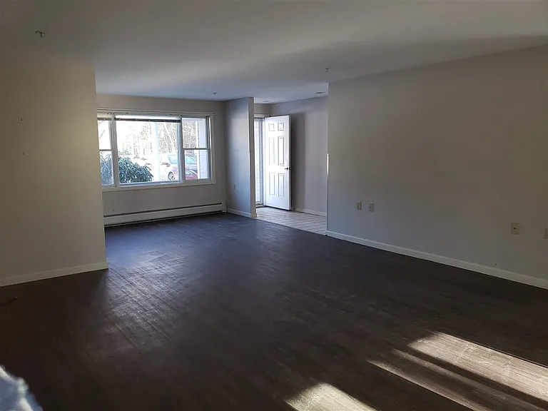 312A Meetinghouse Way #312A — Photo 2