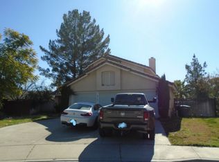 815 Autumn Mist Ln, San Jacinto, CA 92582