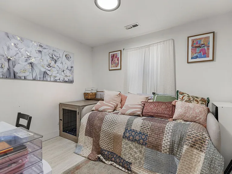 20 Virginia Dr — Photo 20