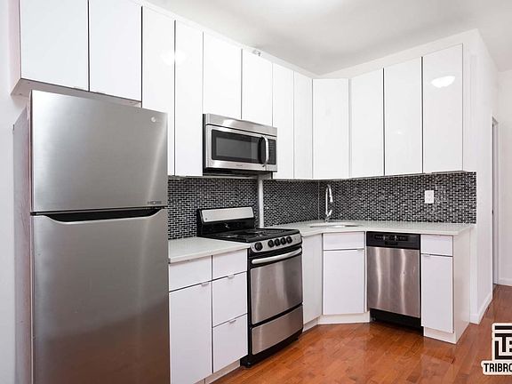 3rd image of 410 E 120th St APT 1A