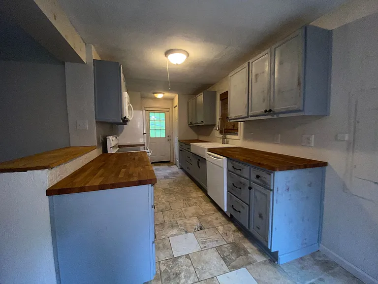 726 Middle Fork Rd — Photo 14