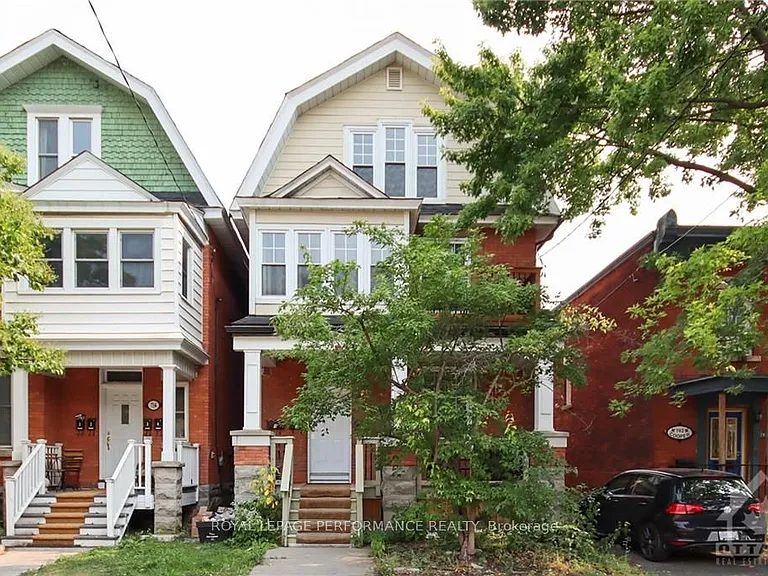 736 Cooper St E #3 — Photo 1