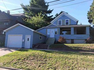 210 Cooper Ave, Hancock, MI 49930