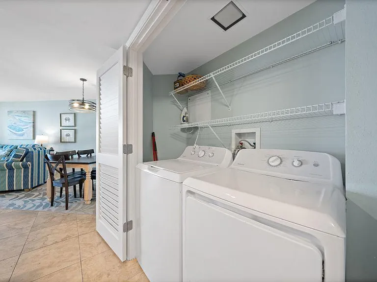 Laundry Room Cabinet