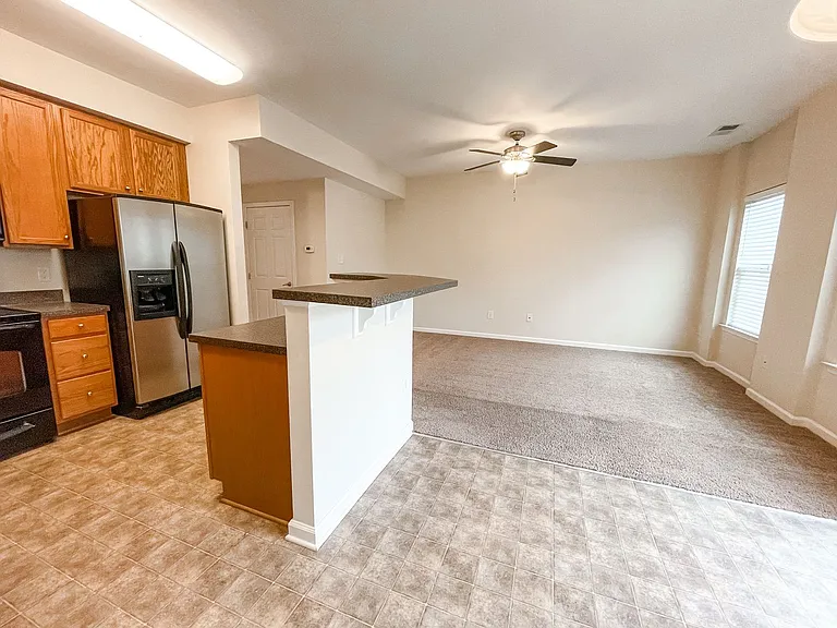 120 Kelly St — Photo 10