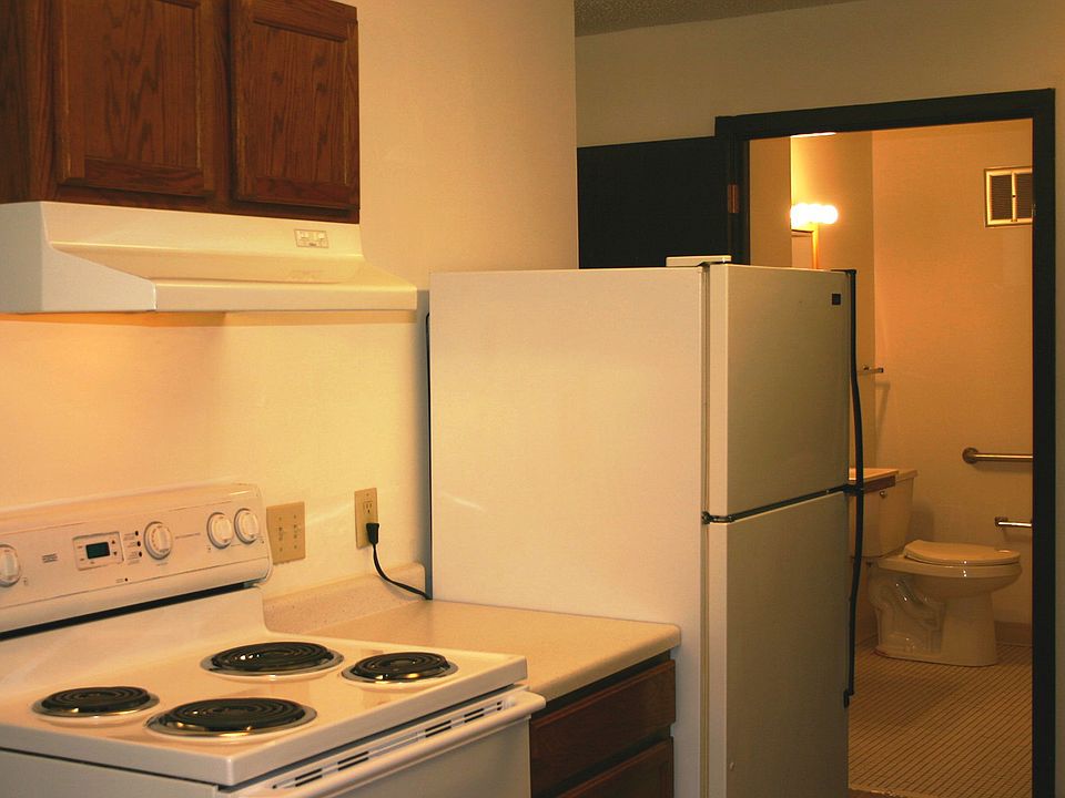 1st image of 135 Avenue S #13009499