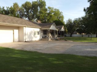 726 N Prosperity Lane, Andover, KS 67002