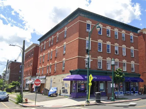 743 Park St, Hartford, CT