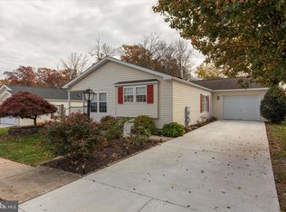1070 Scenic View Dr, Schwenksville, PA 19473