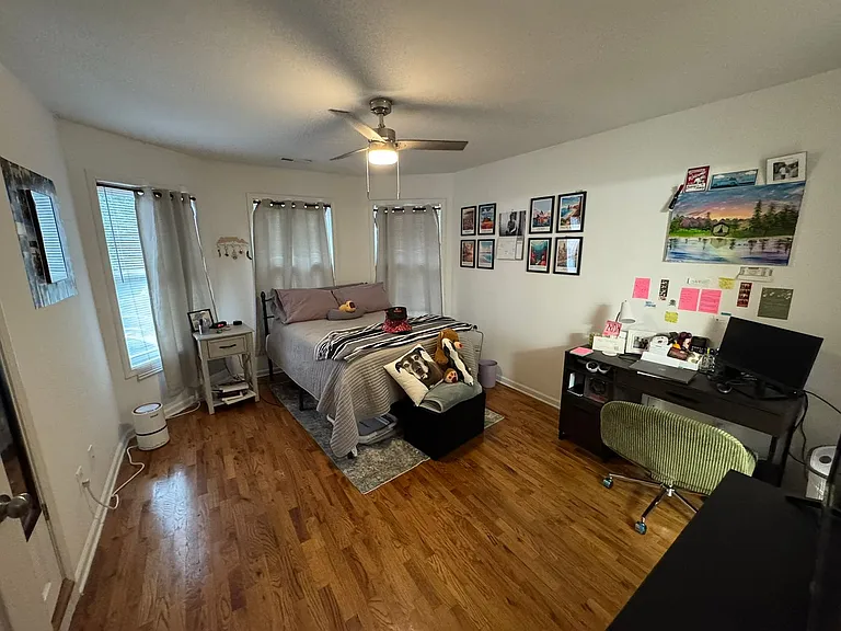 128 N Peter St — Photo 16