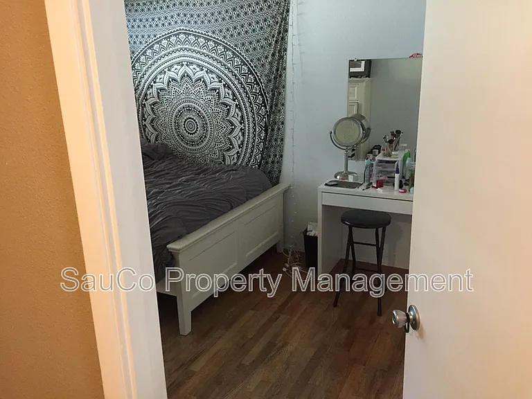 22120 S Leslie Ave — Photo 20